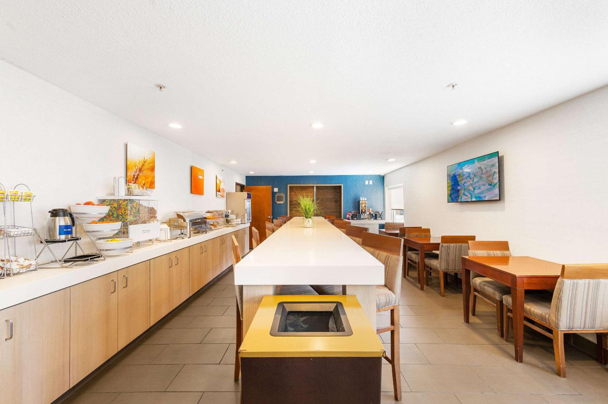 Comfort Inn Mayfield Heights Cleveland East Exteriér fotografie