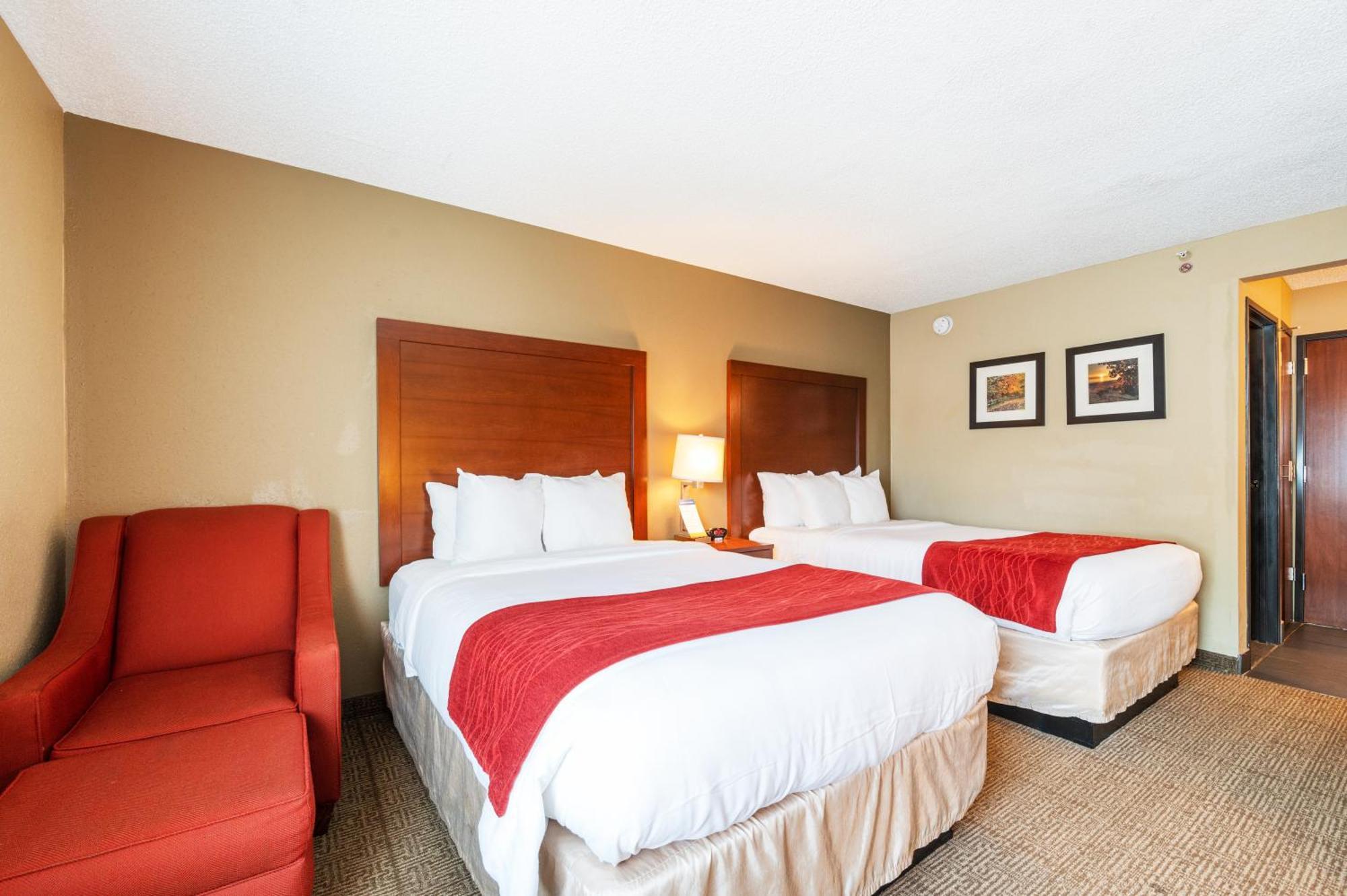 Comfort Inn Mayfield Heights Cleveland East Exteriér fotografie
