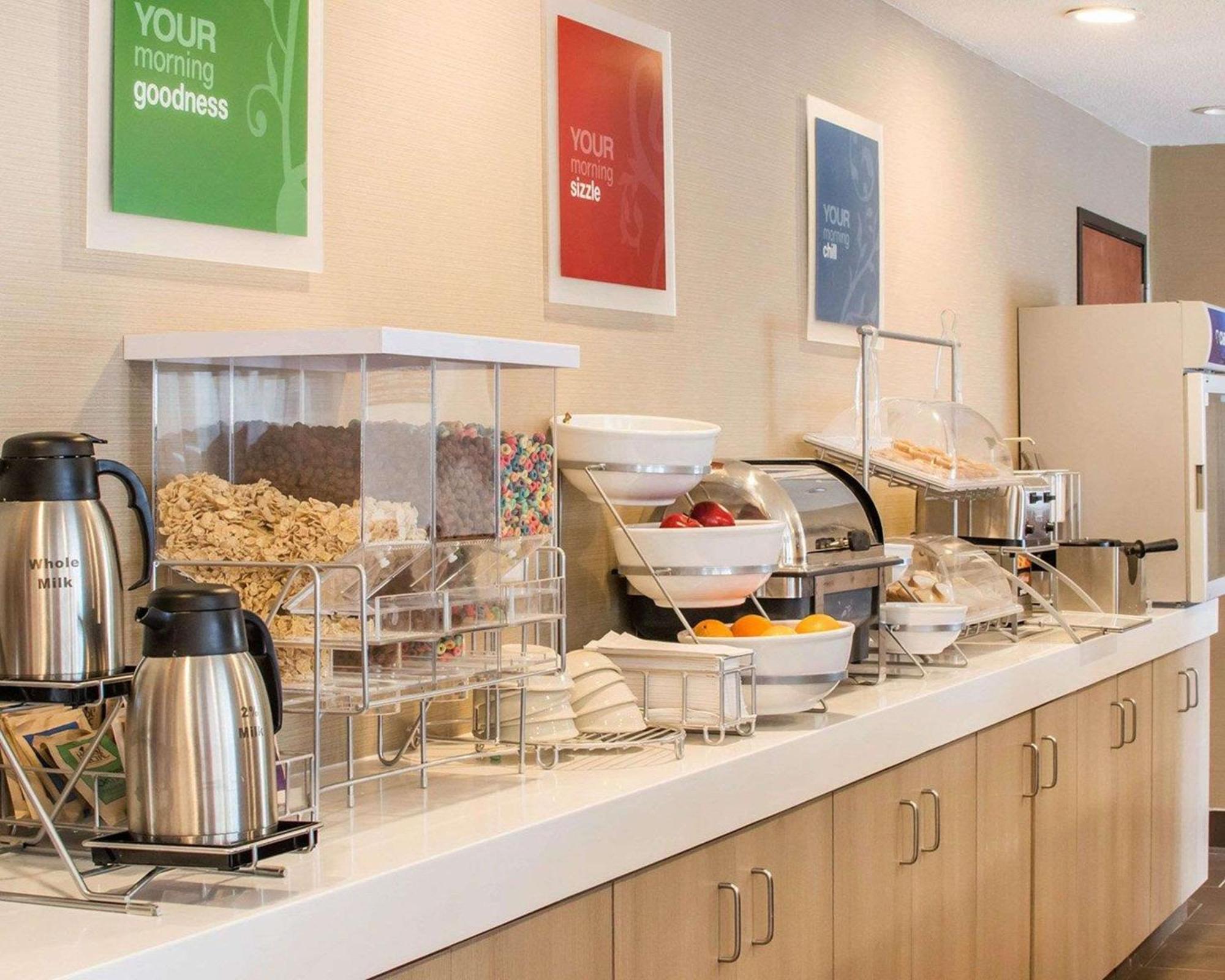 Comfort Inn Mayfield Heights Cleveland East Exteriér fotografie