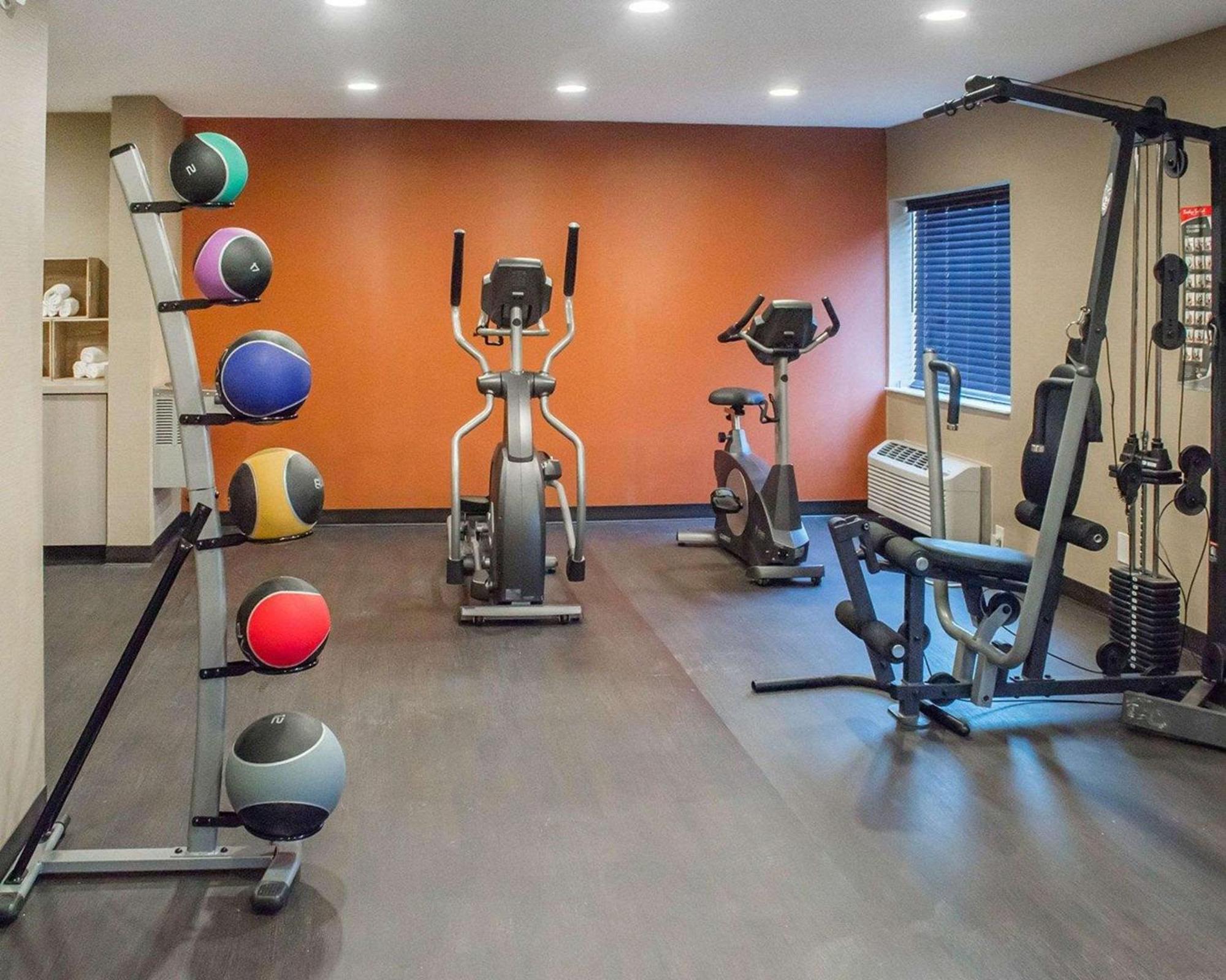 Comfort Inn Mayfield Heights Cleveland East Exteriér fotografie