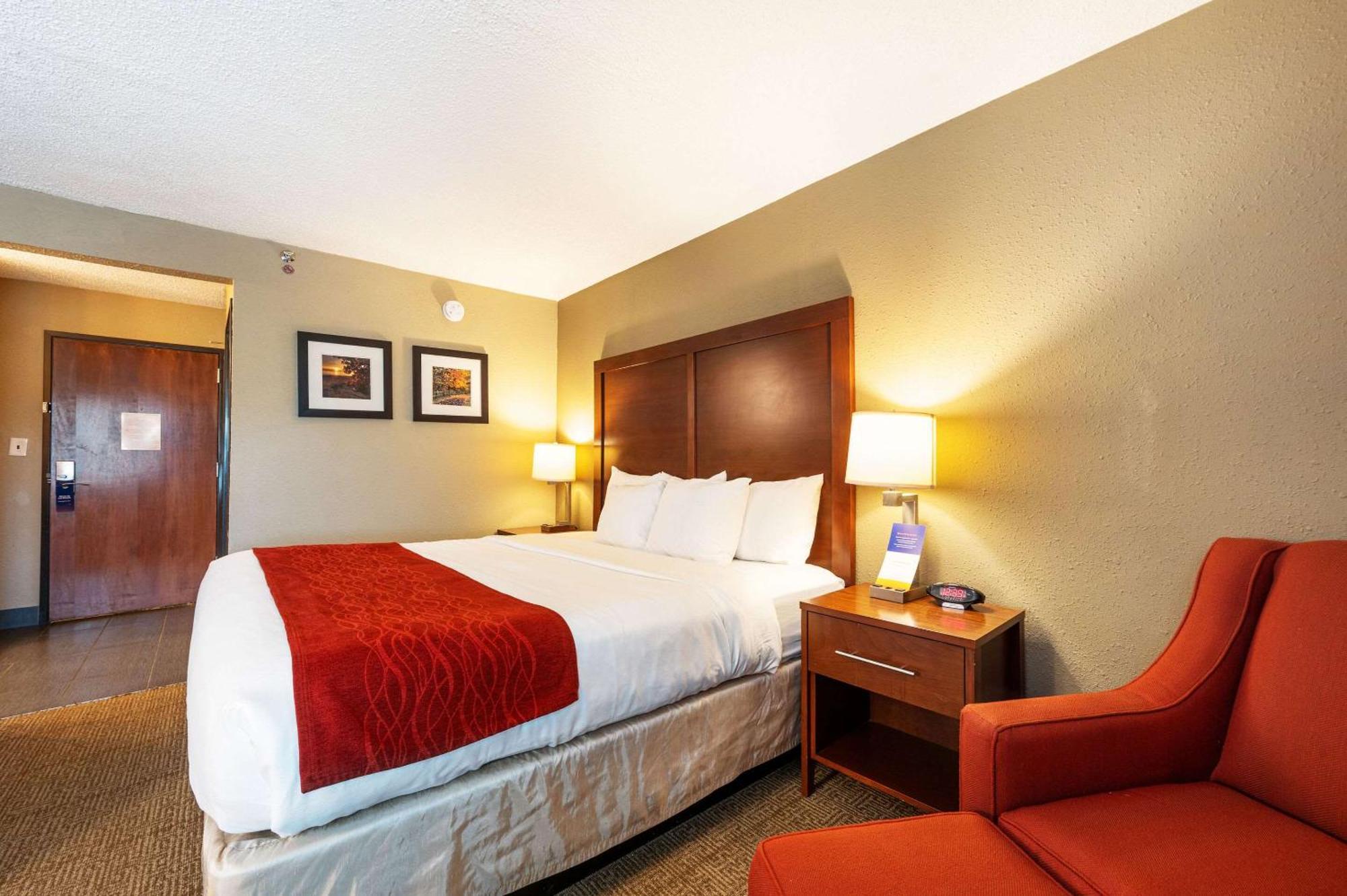 Comfort Inn Mayfield Heights Cleveland East Exteriér fotografie