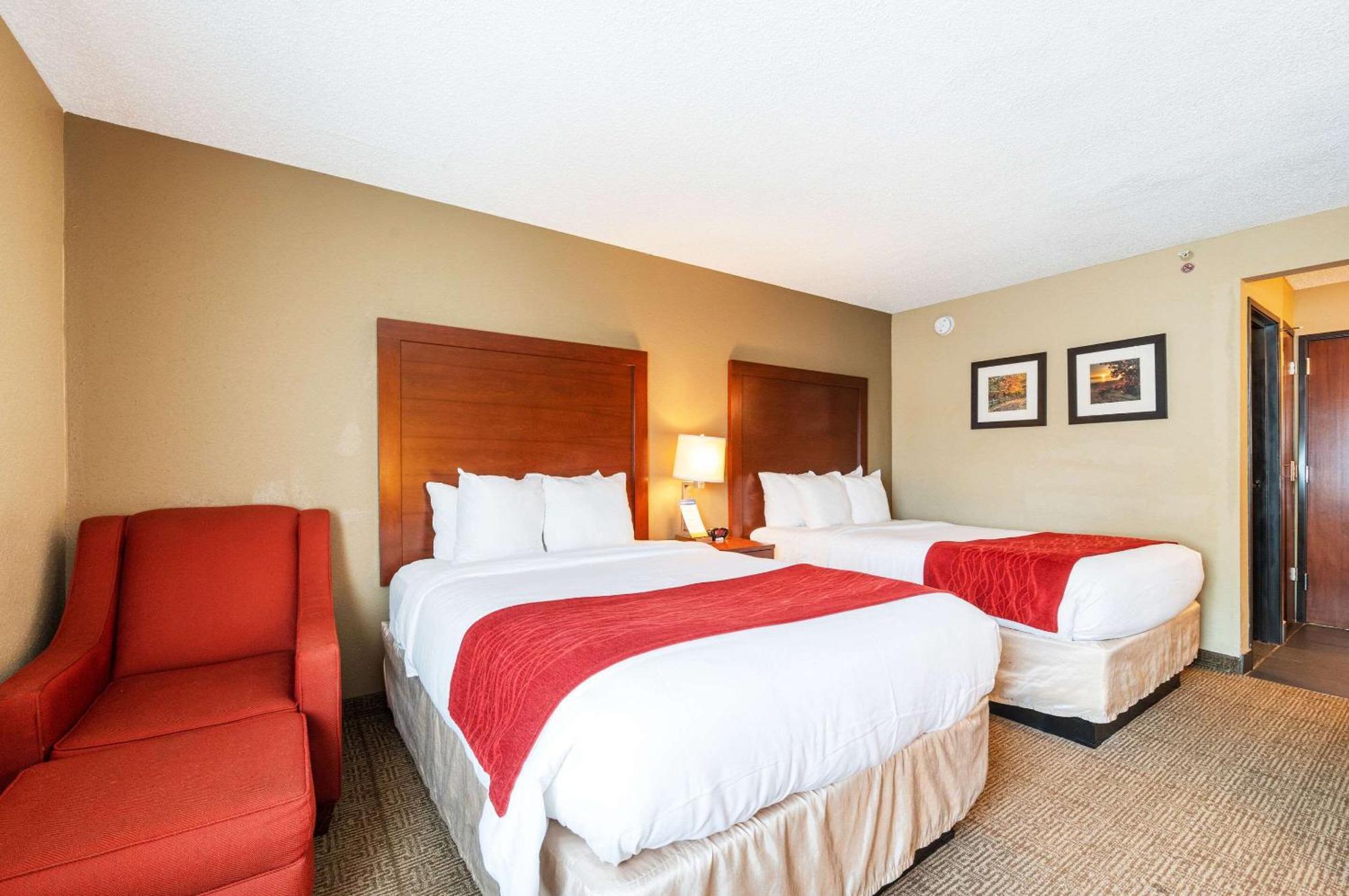 Comfort Inn Mayfield Heights Cleveland East Exteriér fotografie