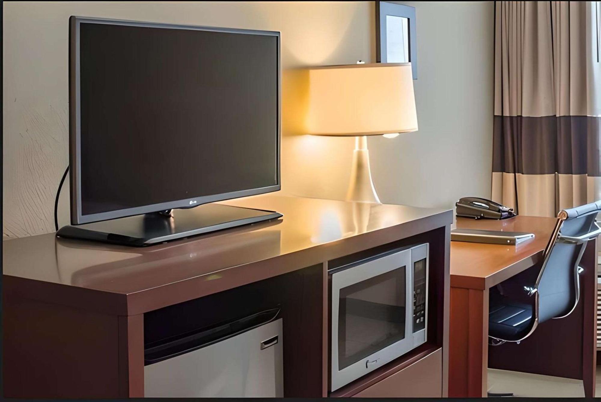 Comfort Inn Mayfield Heights Cleveland East Exteriér fotografie
